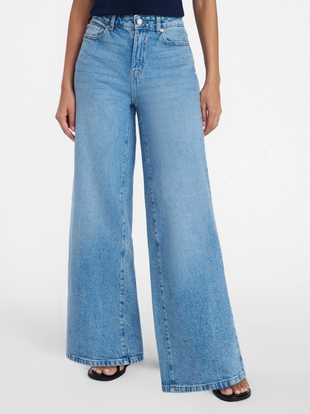 Time and Tru Women's Wide Leg Jeans - Picture 5 of 5